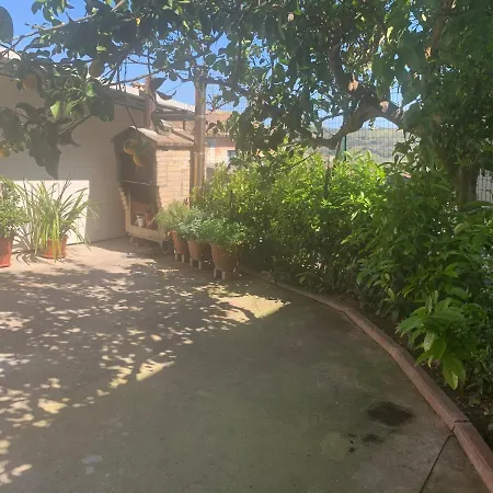 ベッド・アンド・ブレックファスト Iv Vico 3*